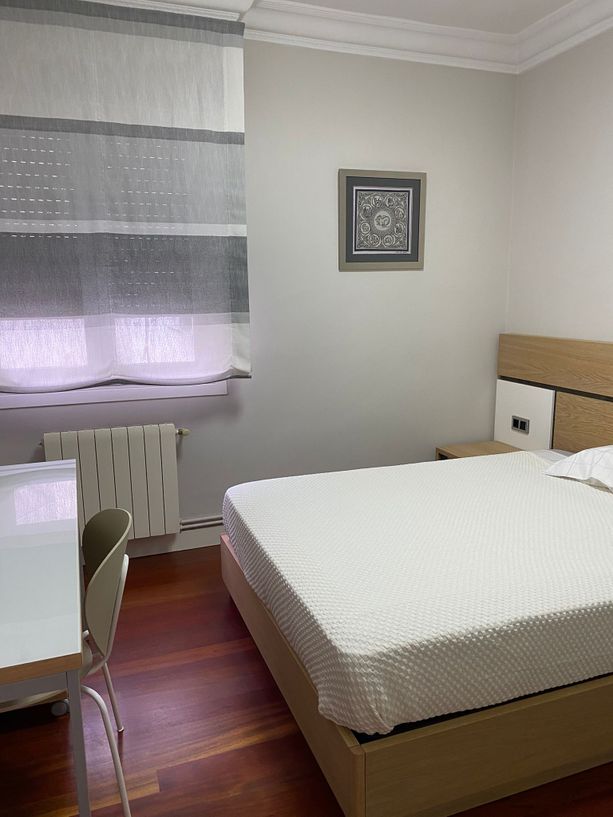 PRECIOSA VIVIENDA EN AVENIDA ABARO