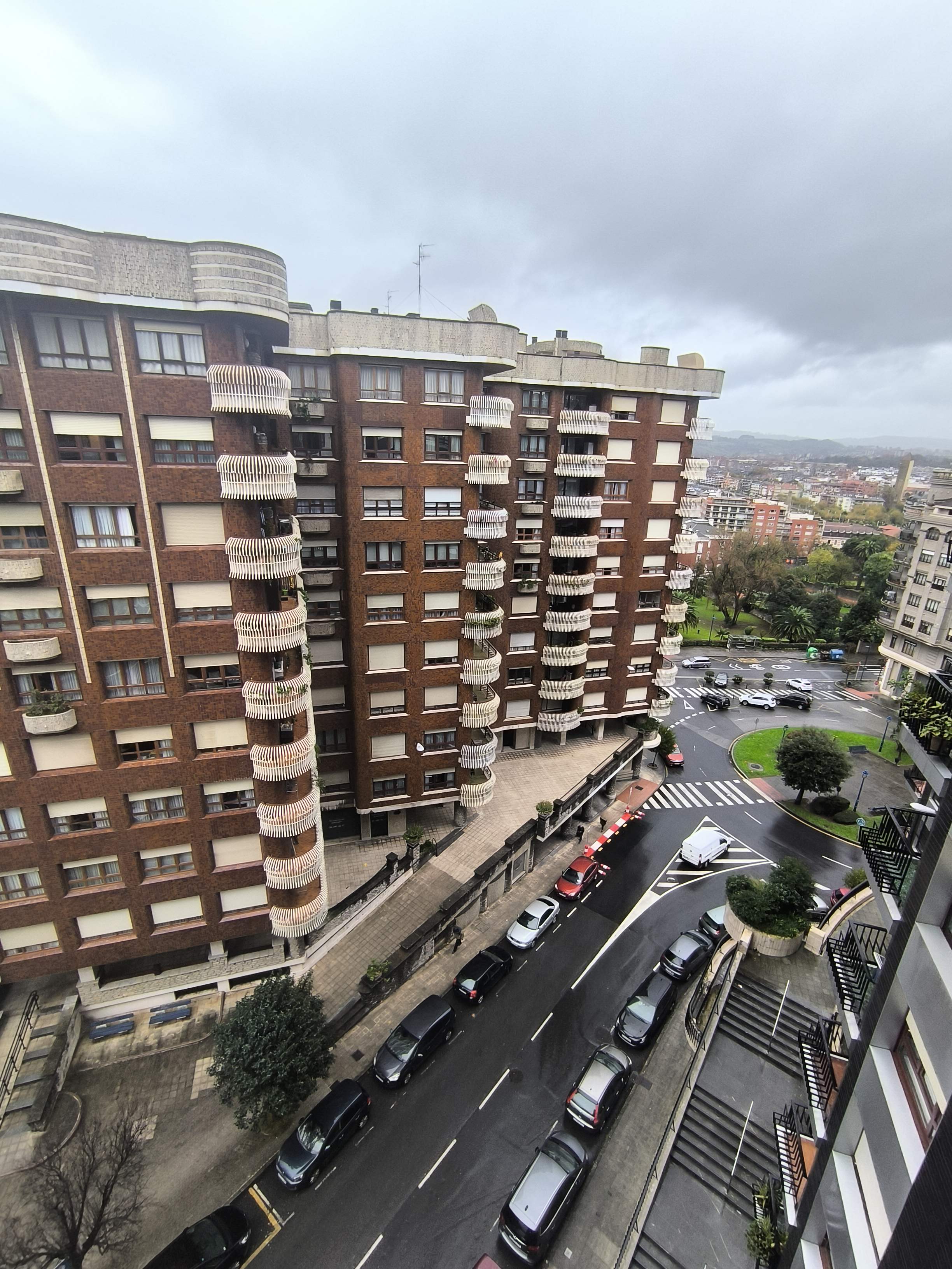 GRAN PISO EN MUGAKOA. REF. P1000