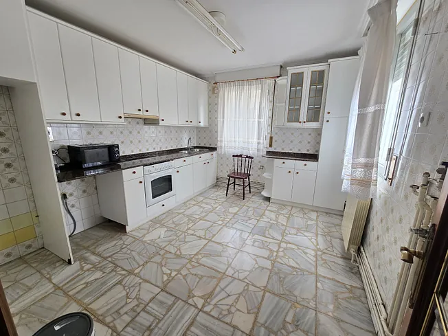 GRAN PISO MUY CENTRICO REF. P992