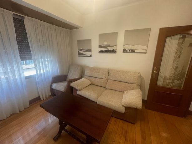 MUY CENTRICO ZONA ABARO REF. P808