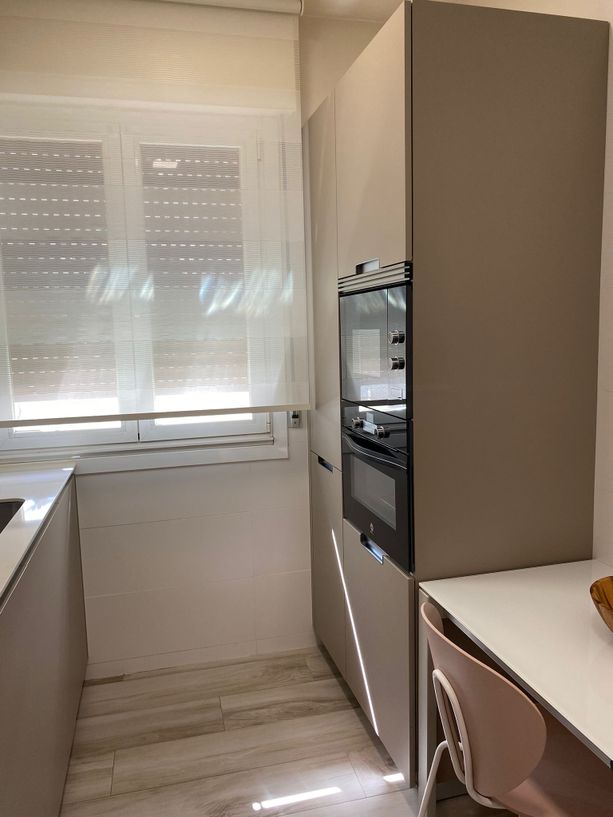 PRECIOSA VIVIENDA EN AVENIDA ABARO