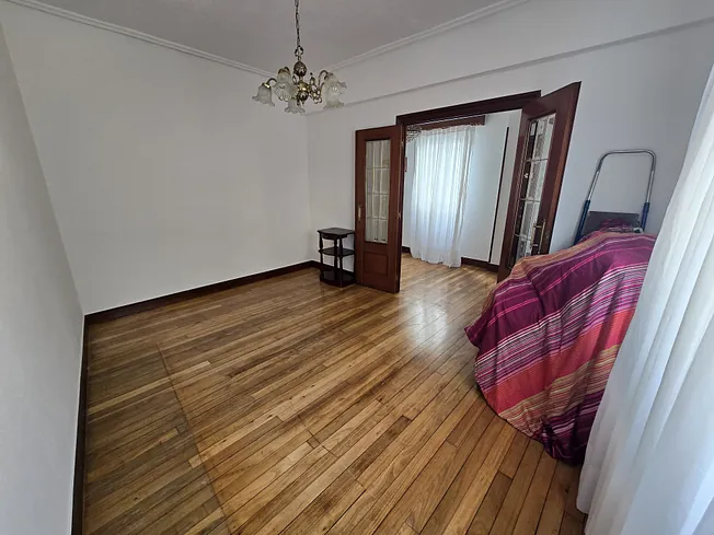 GRAN PISO MUY CENTRICO REF. P992