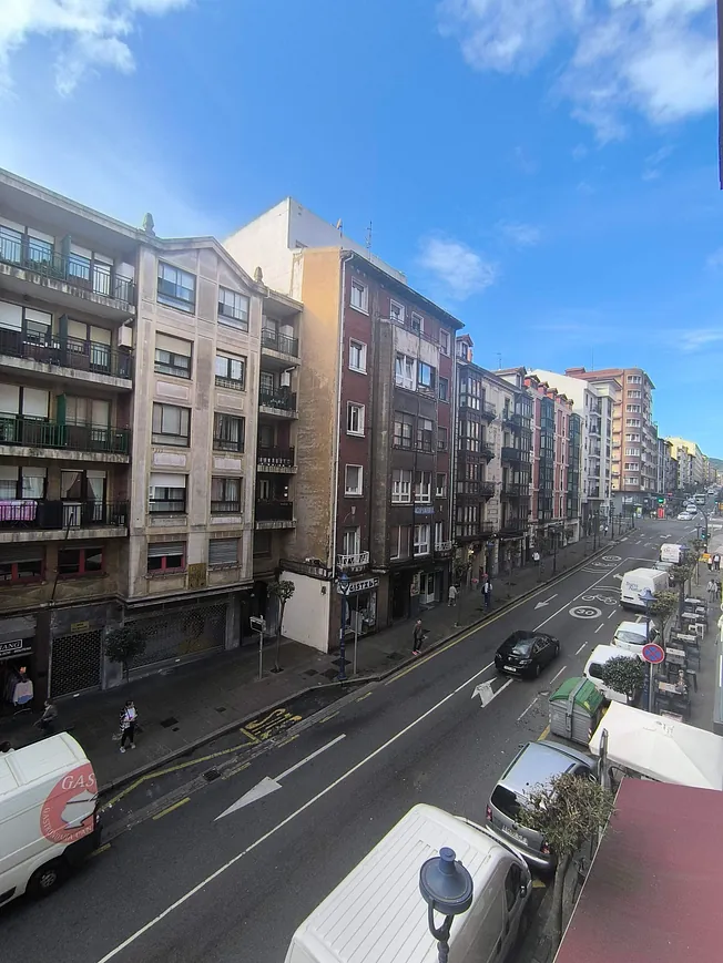 GRAN PISO CENTRICO EN GRAL. CASTAÑOS REF. P944