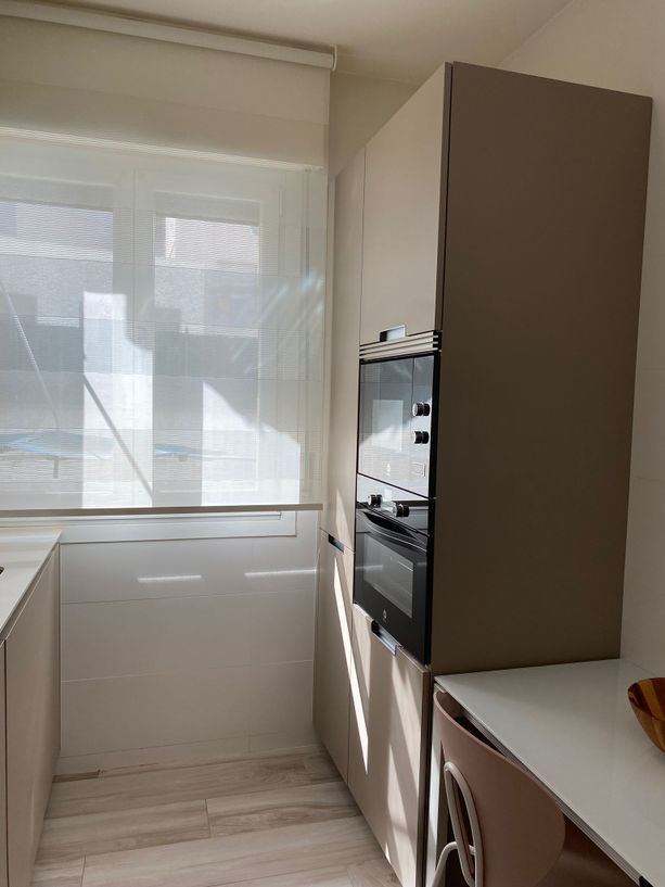 PRECIOSA VIVIENDA EN AVENIDA ABARO