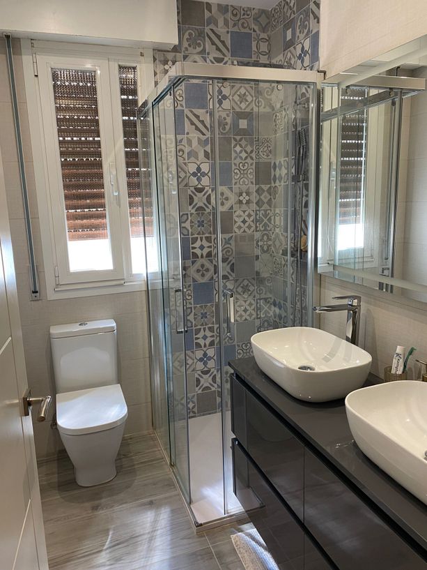 PRECIOSA VIVIENDA EN AVENIDA ABARO