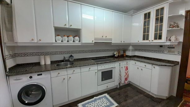 BUEN PISO EN MUGAKOA, REF. 811
