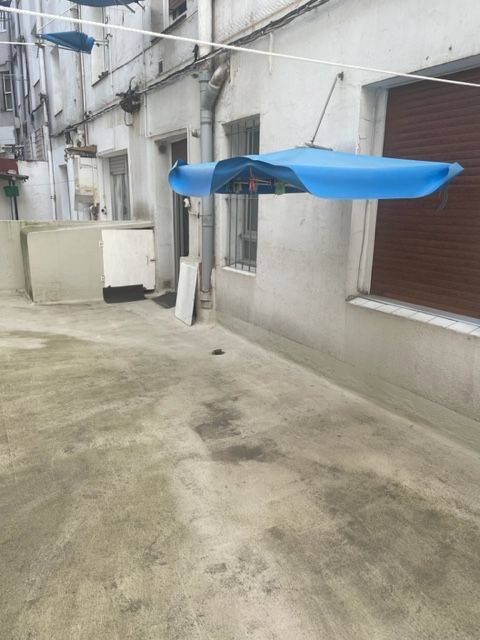 MUY CENTRICO ZONA ABARO REF. P808