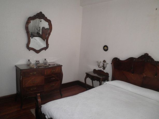 GRAN PISO 4 HABITACIONES BUENA ZONA REF. P796
