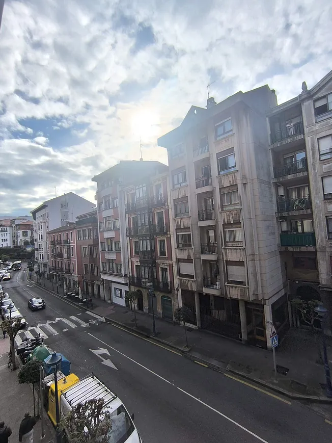 GRAN PISO CENTRICO EN GRAL. CASTAÑOS REF. P944