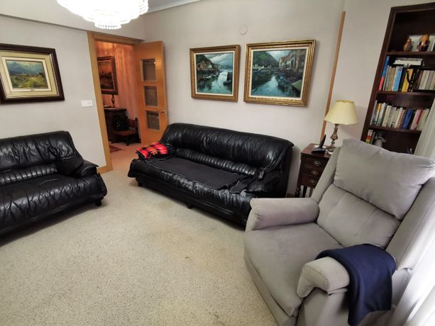 AMPLIA VIVIENDA EN ZONA ABARO REF. P803