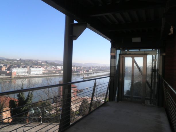 GRAN PISO 4 HABITACIONES BUENA ZONA REF. P796