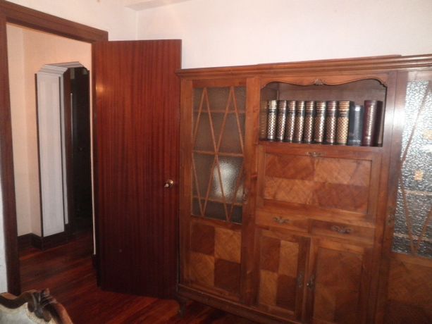 GRAN PISO 4 HABITACIONES BUENA ZONA REF. P796