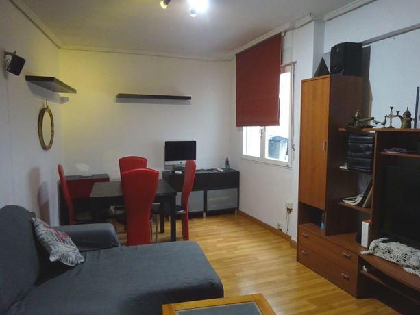 MUY CENTRICO AV. CARLOS VII, REF. P792