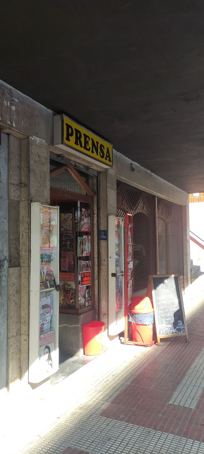 VENTA DE KIOSKO DE PRENSA EN PORTUGALETE