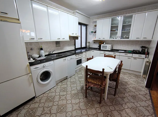 VIVIENDA CON JARDIN Y HUERTA ABATXOLO REF. P995