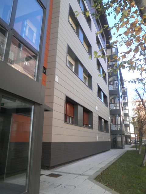 GRAN PISO 4 HABITACIONES BUENA ZONA REF. P796