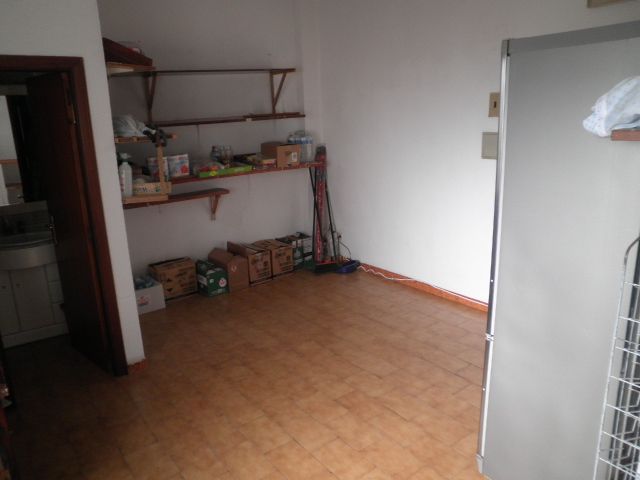 LOCAL COMERCIAL DE NEGOCIO DISPONIBLE