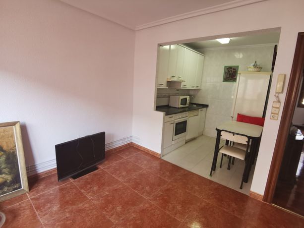 BUEN PISO CENTRICO REF. P755