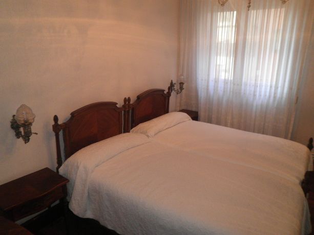 GRAN PISO 4 HABITACIONES BUENA ZONA REF. P796