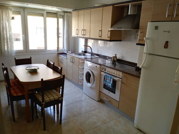 OCASION EN AZETA 3 HABITACIONES REF. P734