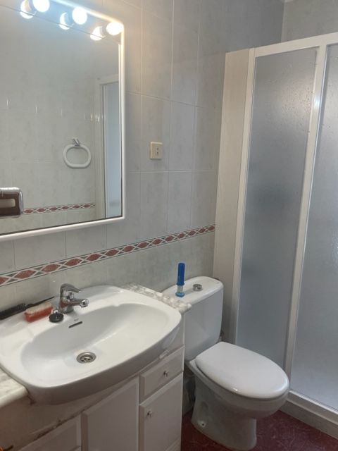 MUY CENTRICO ZONA ABARO REF. P808