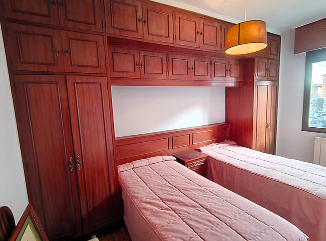 VIVIENDA CON JARDIN Y HUERTA ABATXOLO REF. P995