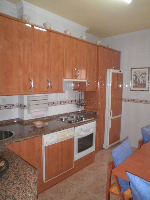 GRAN PISO 4 HABITACIONES SESTAO REF. P753